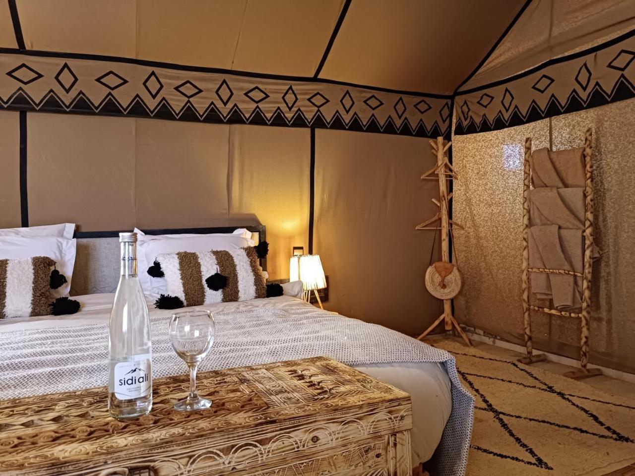 Merzouga Traditional Luxury Camp 外观 照片