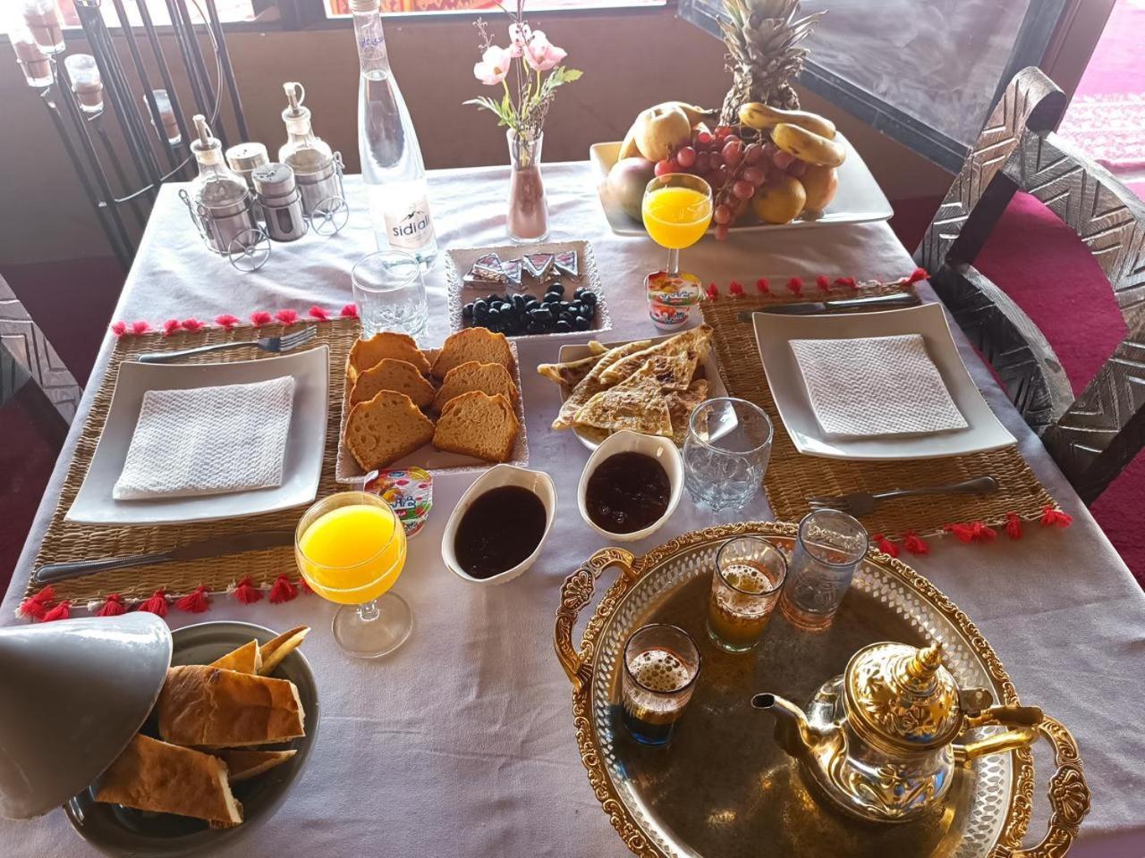 Merzouga Traditional Luxury Camp 外观 照片